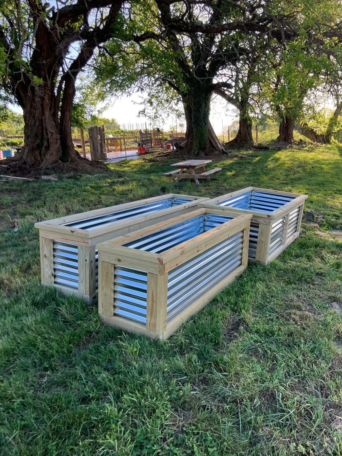 Raised garden bed project 02